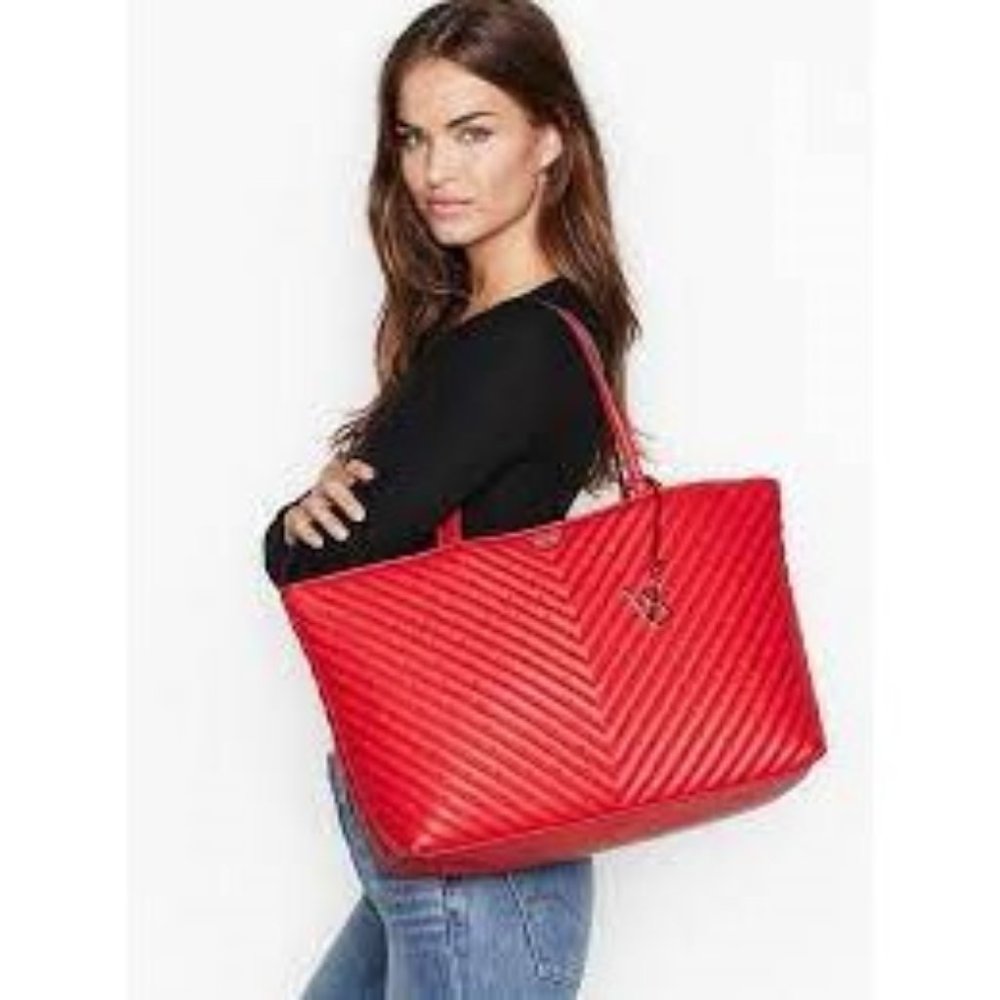 NWT Victoria Secret Studded V-Quilt Tote Bag - Red